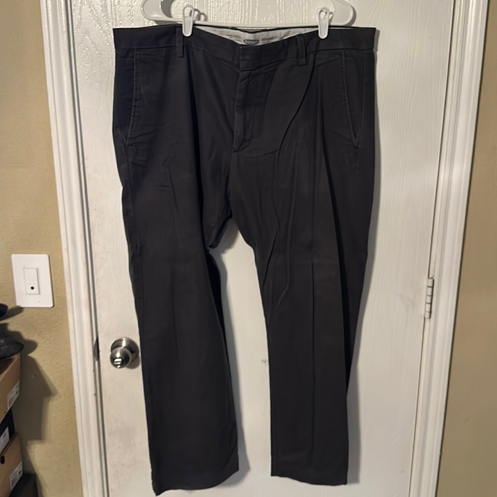Old Navy Charcoal Khaki Pants 40X30